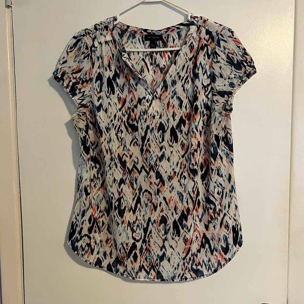 Beautiful multicolored blouse - perfect for work!